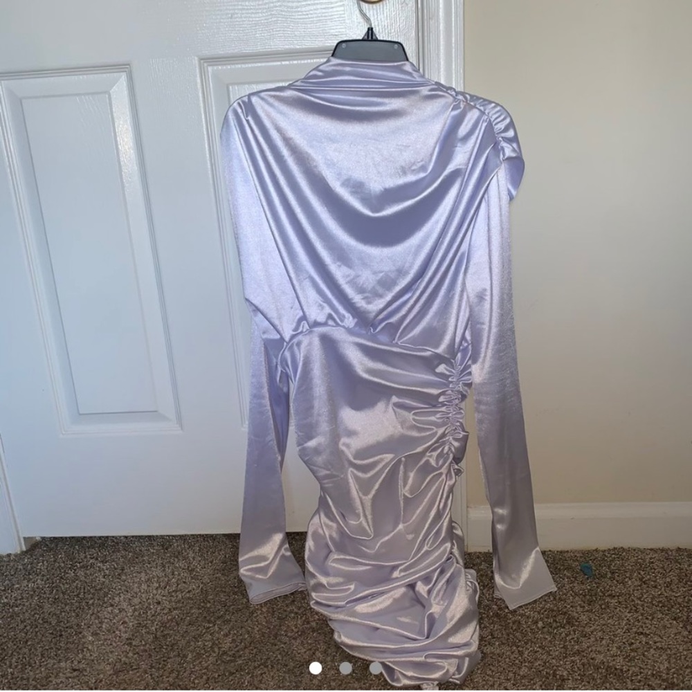 White Long Sleeve Midi/Mini Dress